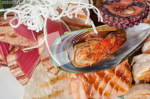 Image of seafood mix