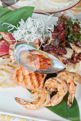 Image of seafood mix