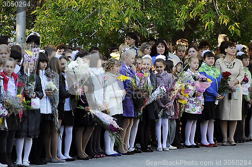 Image of Pupils of elementary school on a solemn ruler on September 1 in 