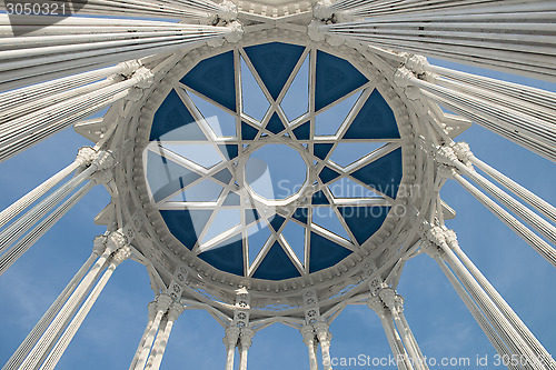 Image of Vaulted ceiling