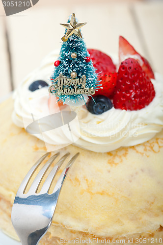 Image of christmas tree on crepe pancake cake 