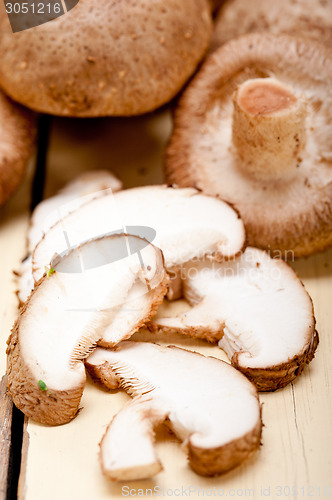 Image of shiitake mushrooms