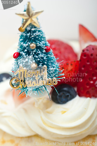 Image of christmas tree on crepe pancake cake 