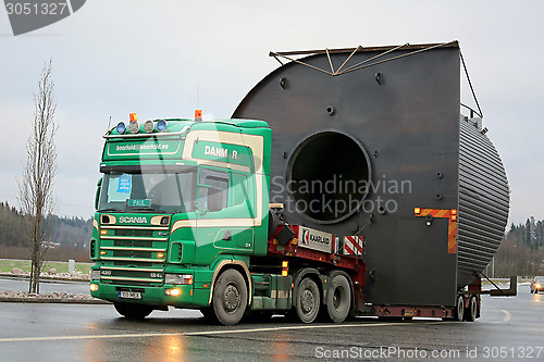 Image of Scania 124L Truck Hauls a Wide Load