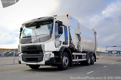 Image of White Volvo FE Refuse Collector Truck