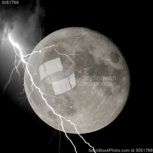 Image of Lightning on the moon