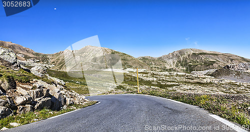 Image of High Altitude Road
