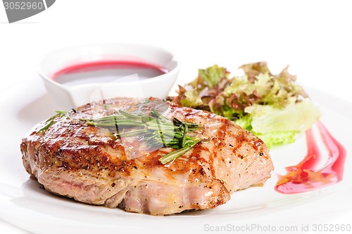 Image of Grilled steaks and vegetable salad