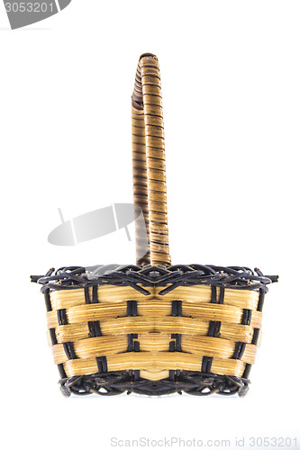 Image of empty wicker basket 