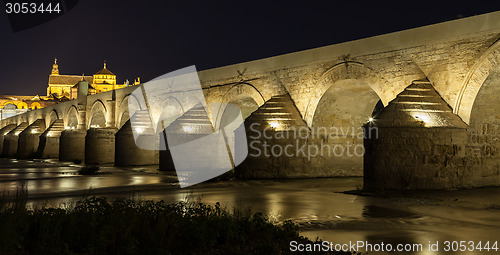 Image of Cordoba Bridge during night