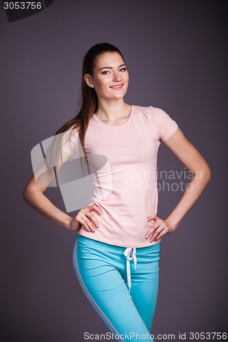 Image of Woman with casual look
