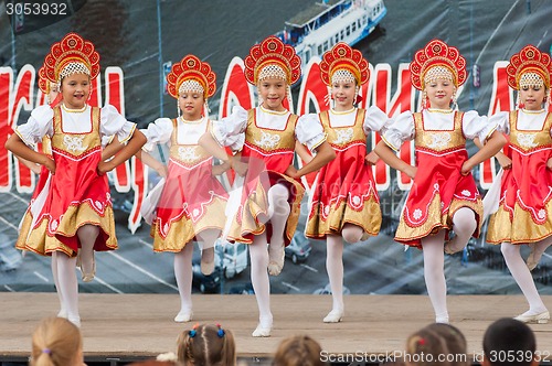 Image of Rodnichok folk group