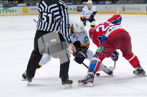 Image of Stolyarov G. (71) vs Stas A. (23) on faceof