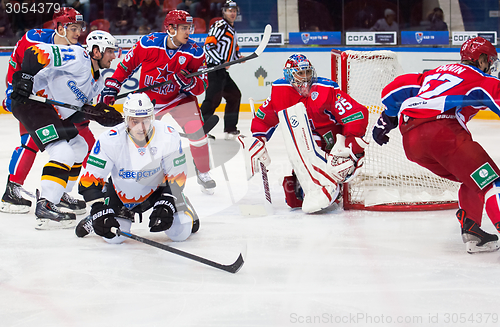 Image of Berdnikov Vadim (8) fall down