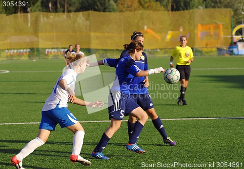 Image of Piroghnyuk Elena (5) in action  with ball