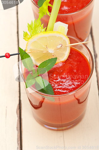Image of fresh tomato juice