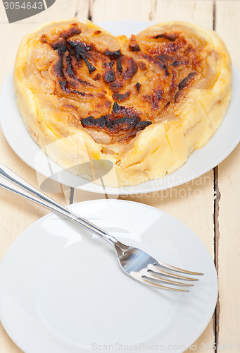 Image of fresh pears pie