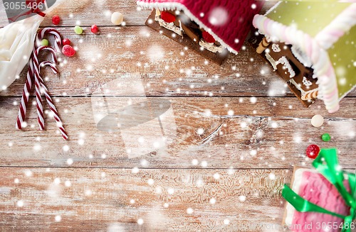 Image of closeup of beautiful gingerbread houses at home