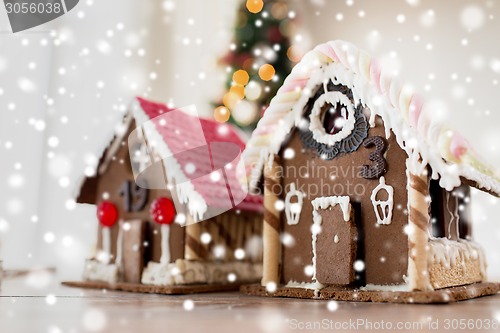 Image of closeup of beautiful gingerbread houses at home