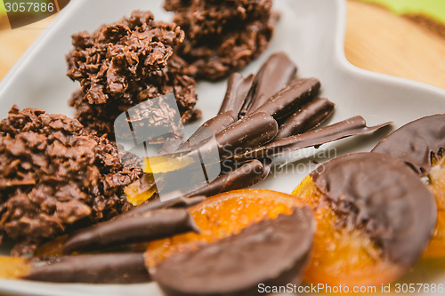 Image of Chocolate chips cookies