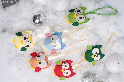 Image of Christmas owls and balls