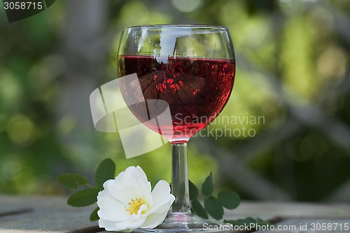 Image of wine glass