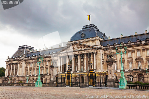 Image of Royal Palace bulding facade in Brussels