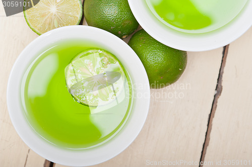 Image of green lime lemonade 