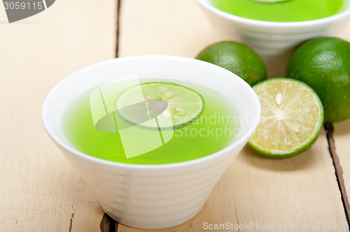 Image of green lime lemonade 