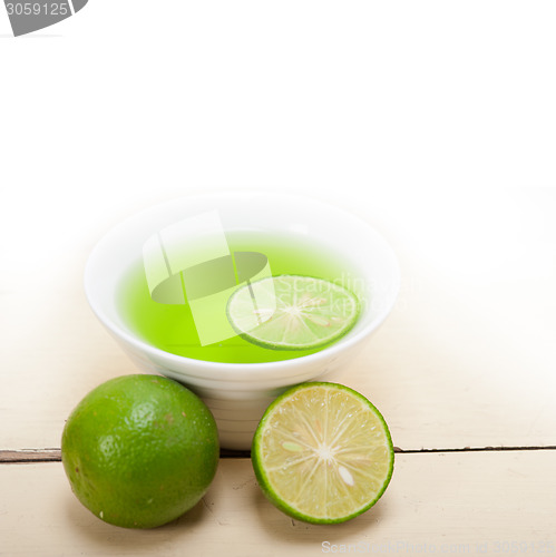 Image of green lime lemonade 