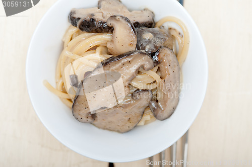 Image of Italian spaghetti pasta and mushrooms