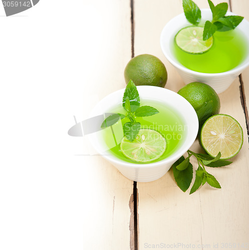 Image of mint infusion tea tisane with lime