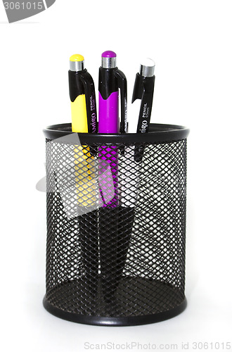 Image of pen and pencils container