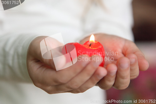 Image of red candle