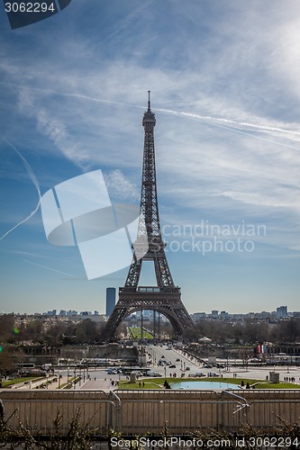 Image of Eiffel Tower in Paris