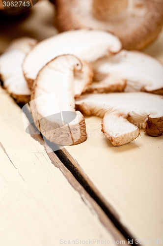 Image of shiitake mushrooms