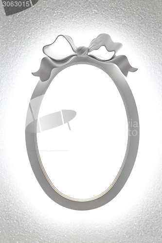 Image of Oval frame