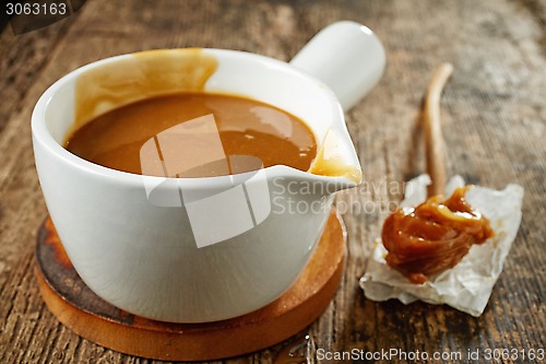 Image of sweet caramel sauce