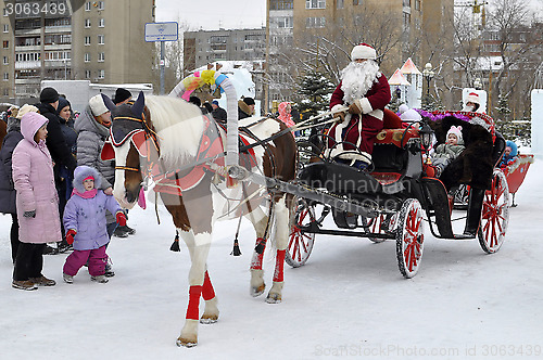 Image of Festive drivings in the carriage with Father Frost.