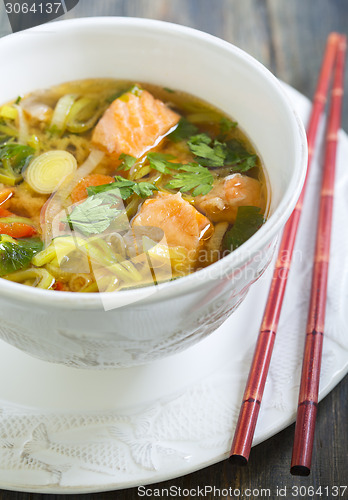 Image of Miso soup with salmon.