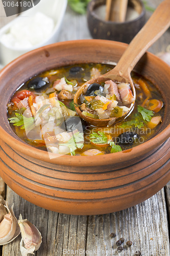 Image of Thick soup made from several types of meat.
