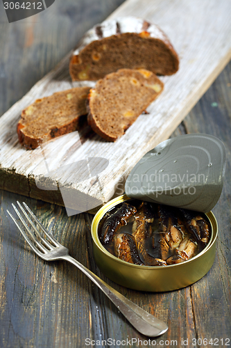 Image of Canned fish in a tin.