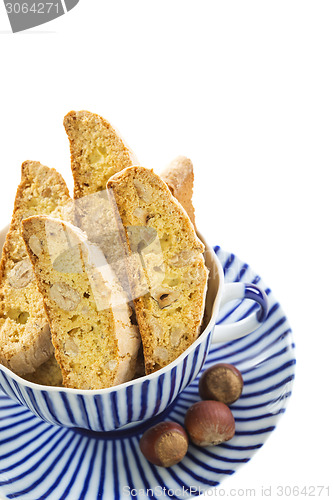 Image of Biscuits with hazelnuts.