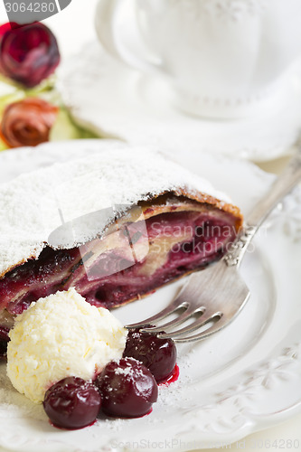 Image of Cherry strudel.