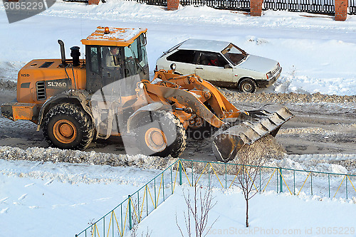 Image of Cleaning of snow by means of special equipment.