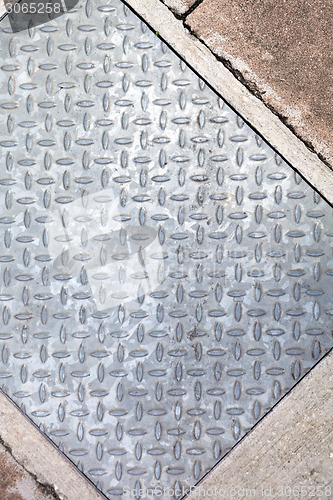 Image of Sidewalk Metal Diamond Plate
