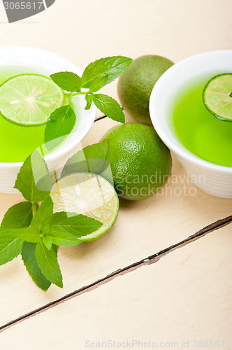 Image of mint infusion tea tisane with lime