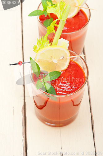 Image of fresh tomato juice