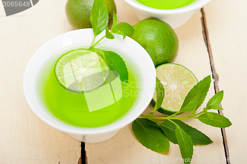 Image of mint infusion tea tisane with lime