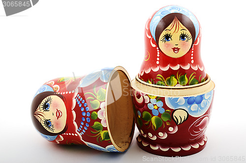 Image of two traditional Russian matryoshka dolls
